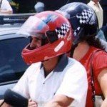 moto_con_casco