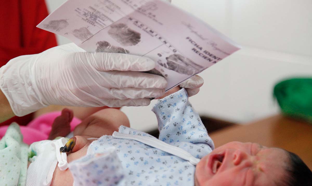 Cómo se identifica al bebé recién nacido