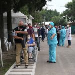 Tucumán, 8 abril, 2021
Llegaron a la provincia 9200 dosis de Sputnik V. Estuvo presente el director de Gestión Sanitaria, doctor Miguel Ferre Contreras.