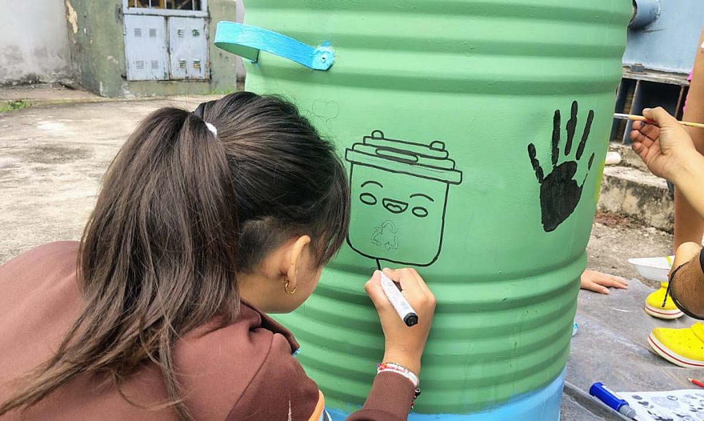 El proyecto ECO–Carmen concientiza sobre el cuidado del medio ambiente a adolescentes  