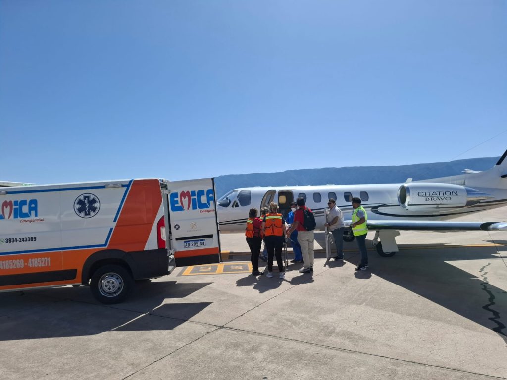 Se realizó un nuevo traslado sanitario aéreo de emergencia desde Catamarca a Tucumán