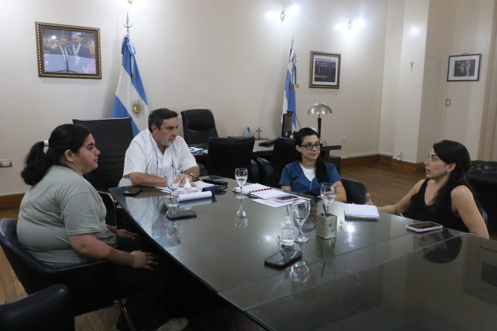 Salud impulsa el fortalecimiento pediátrico en el Hospital Eva Perón