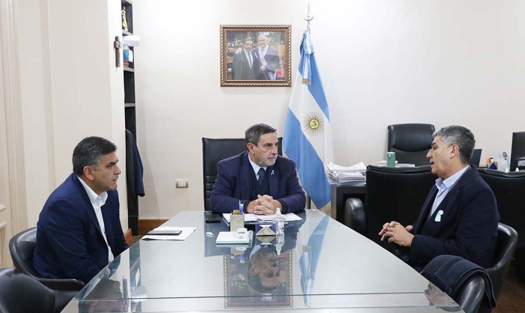 Salud Pública y la Casa de Tucumán en Buenos Aires fortalecen la articulación para la atención de pacientes derivados