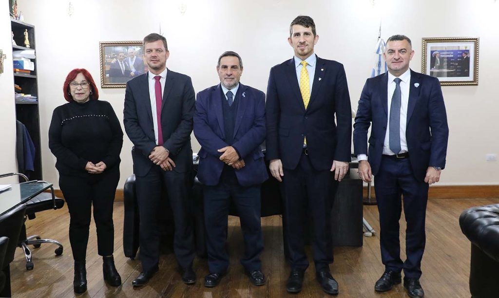 El Ministerio de Salud y la DAIA fortalecen vínculos para impulsar acciones comunitarias