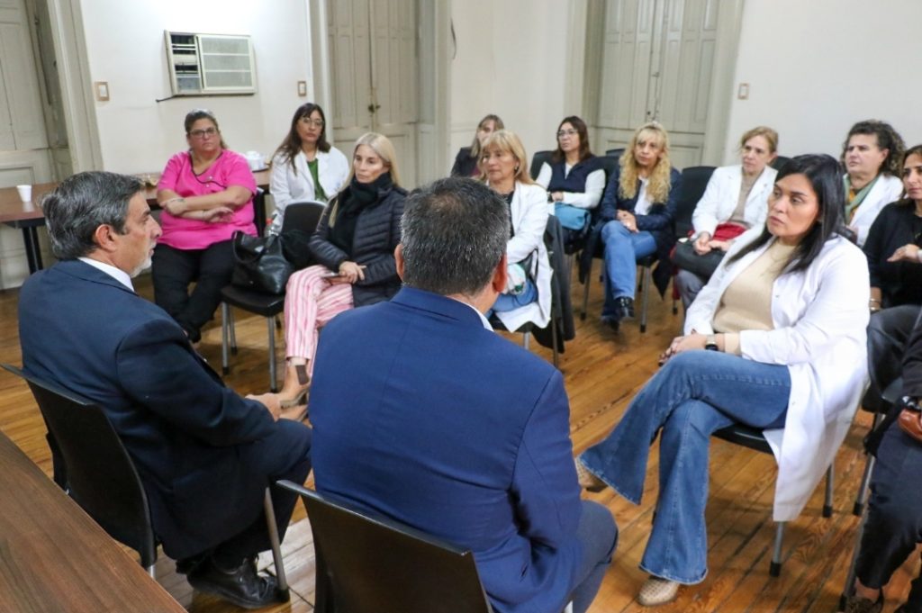 Refuerzan la atención en CAPS y policlínicas ante el aumento de consultas por la temporada invernal