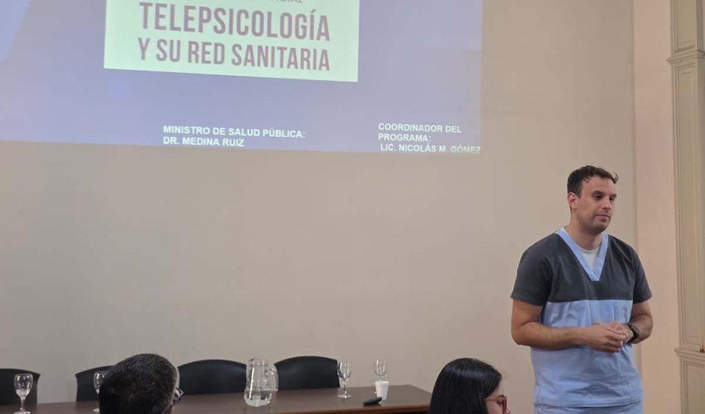 Fortalecen la formación en salud mental mediante una articulación entre la UNT y el Hospital Virtual Público