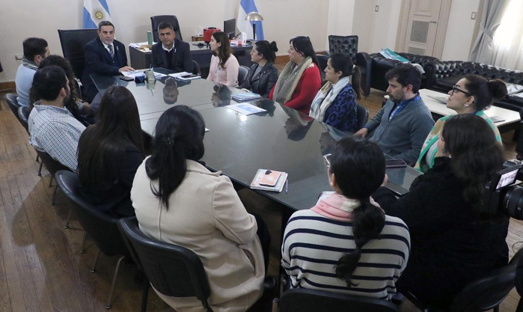 Reconocimiento al compromiso del Servicio Social en la atención de pacientes