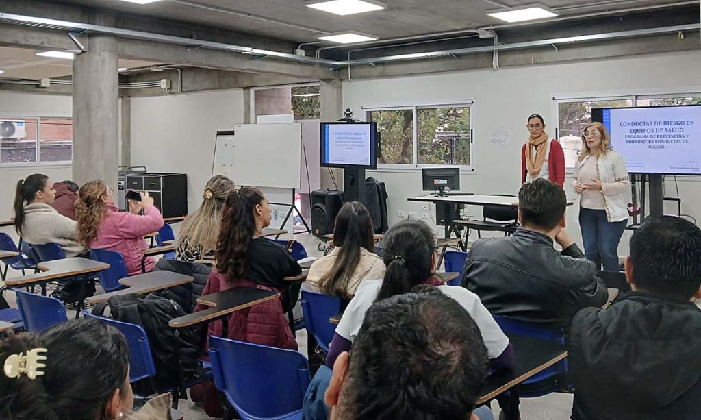 Capacitan a talleristas de salud mental para fortalecer la atención en centros especializados de la provincia