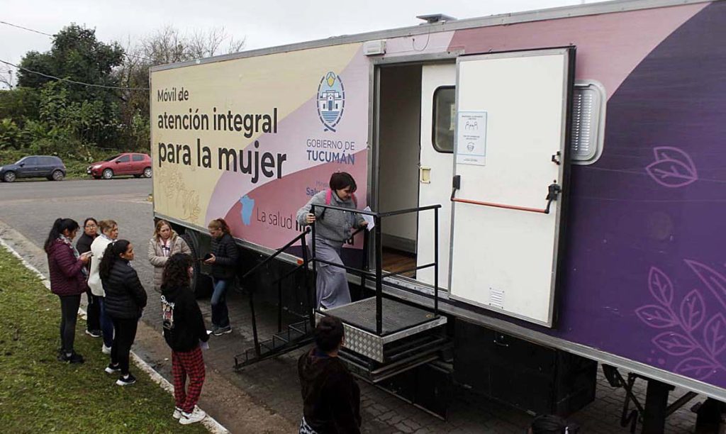 Gran labor del Tráiler Integral de la Mujer en El Timbó