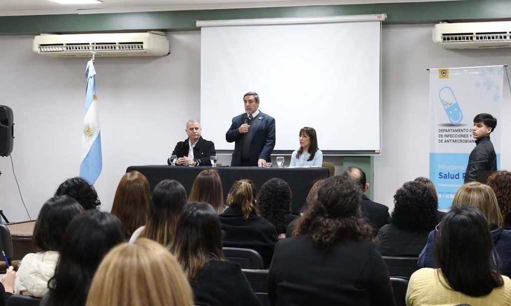 Se realizó la 4° Jornada Interdisciplinaria sobre control de infecciones y resistencia microbiana en el Colegio Médico