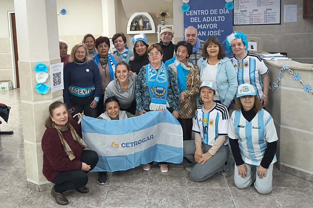 Jornada Mundialista en el Centro de Día del Adulto Mayor San José