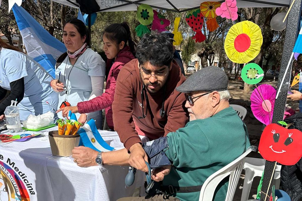Salud impulsa pautas de prevención cardiovascular ante el estrés emocional por el Mundial de Fútbol