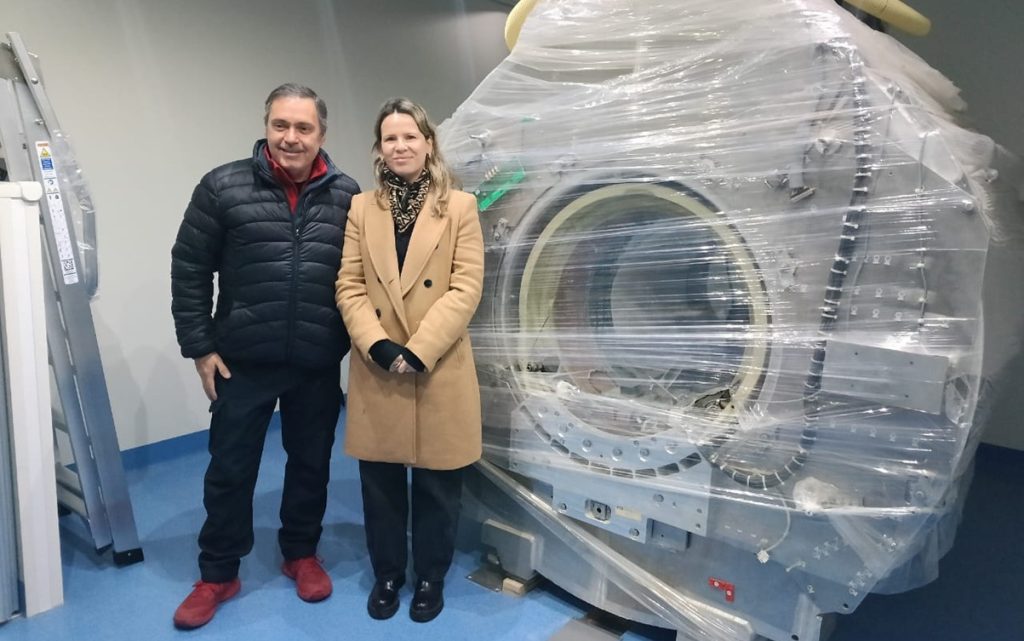 El Hospital Padilla recibió el resonador magnético actualizado y avanza su puesta en funcionamiento