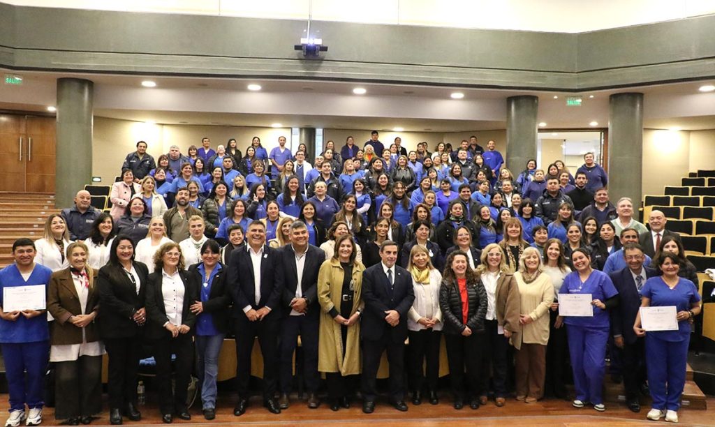 Más de 170 agentes sociosanitarios recibieron sus diplomas tras capacitarse en Salud Mental