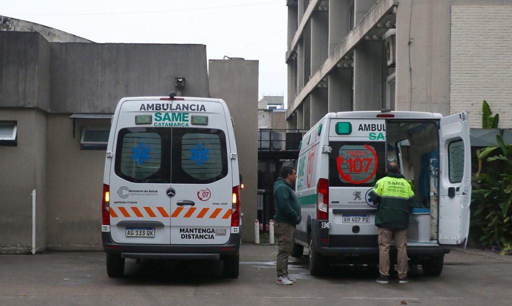 El sistema sanitario provincial coordinó el traslado y la atención de dos pacientes accidentados en Catamarca