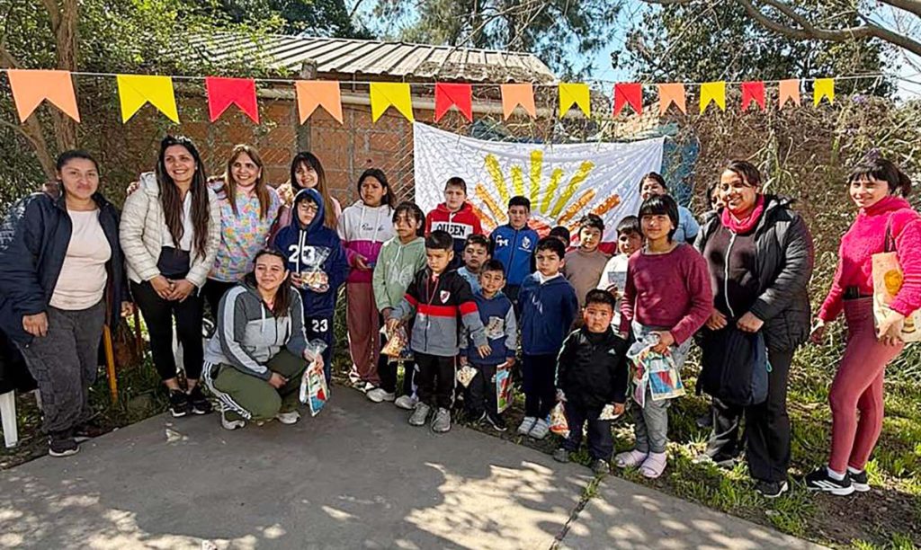 El CAPS Ángel Silvestre promovió los derechos de los niños con una jornada de encuentro y recreación