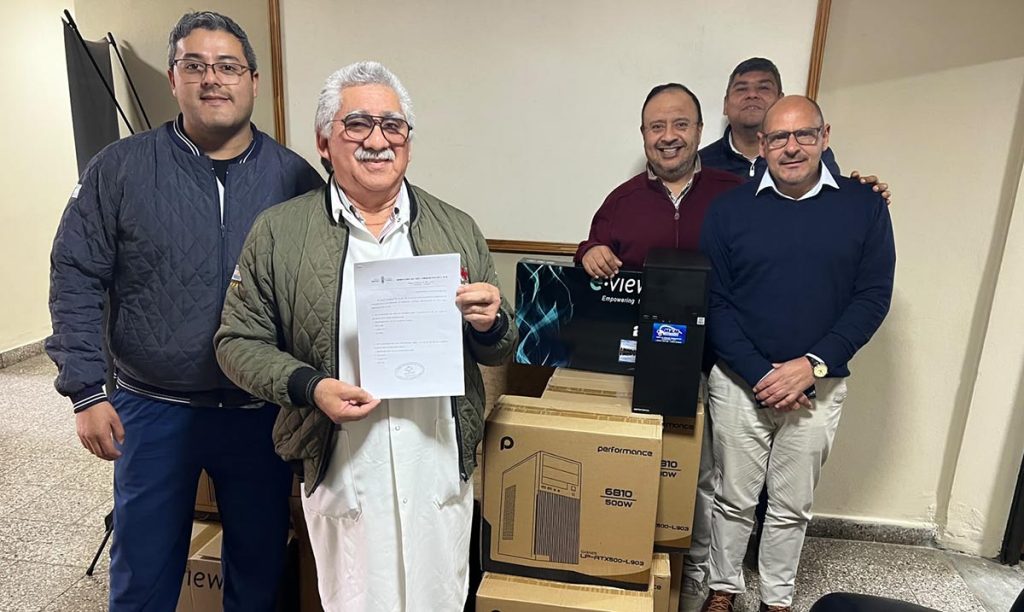 El Hospital de Alberdi incorpora 10 computadoras para fortalecer la informatización y optimizar el sistema de urgencias