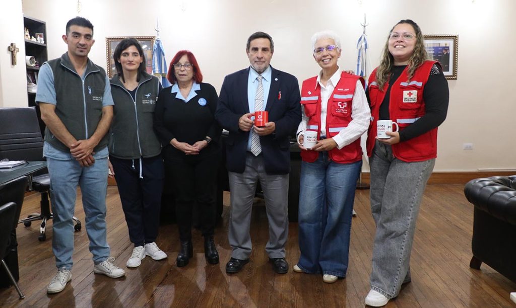 Salud y Cruz Roja fortalecen la asistencia a familias de Niogasta