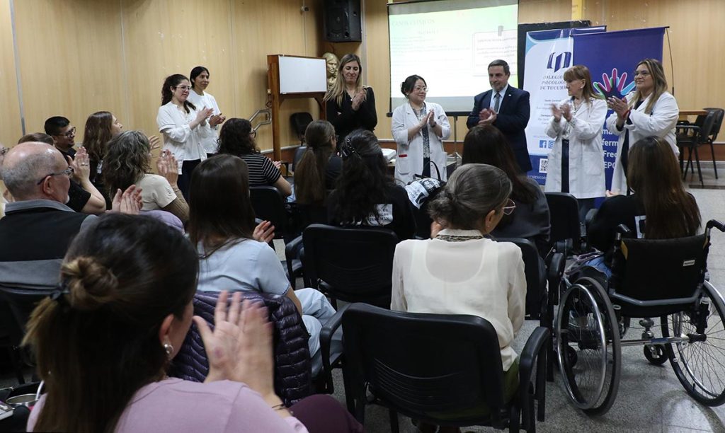 Capacitaron a profesionales para fortalecer el acompañamiento de pacientes con enfermedades poco frecuentes