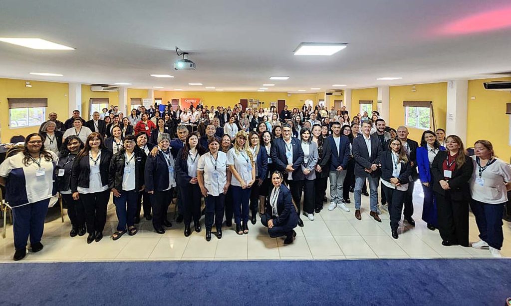 Salud Pública reunió a 300 trabajadores para fortalecer la prevención de infecciones