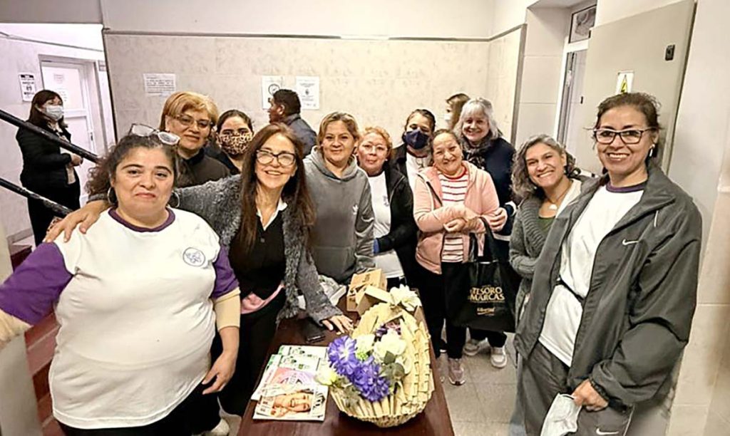 “Terapia de la metamorfosis”, una actividad teatral como herramienta terapéutica para pacientes con fibromialgia