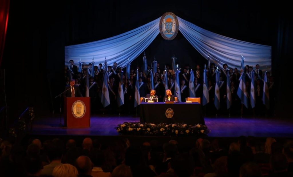El ministro acompañó la asunción de las nuevas autoridades de la Universidad Nacional de Tucumán