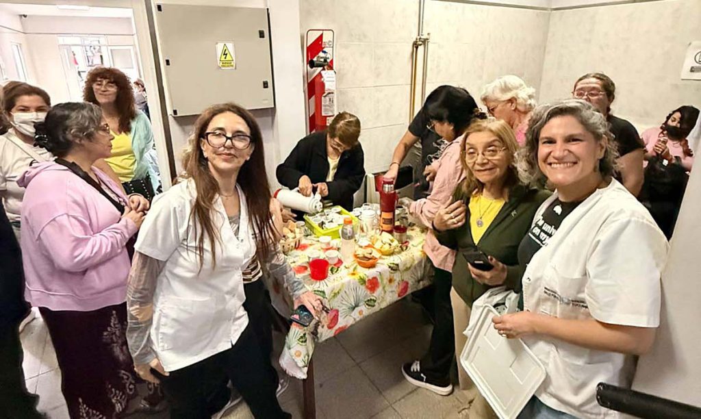 El arte transforma el espacio hospitalario a través de “Acción sobre el deseo”