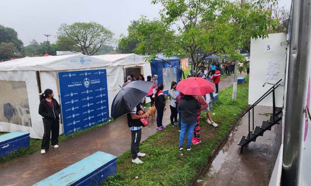 El Hospital Móvil brindó más de 3.000 prestaciones en el barrio 240 Viviendas