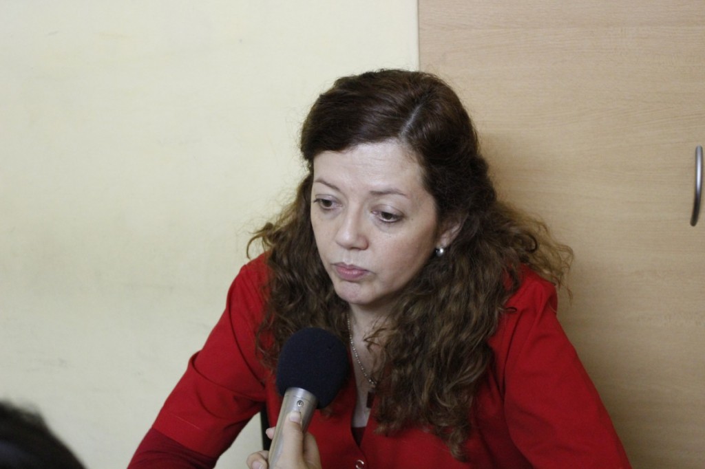 Dra. Claudia Lucena - Programa de VIH – Sida